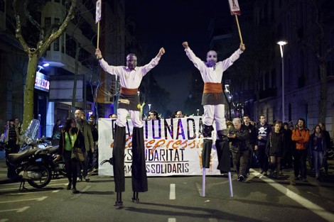 Manifestació en suport als Bastoners Solidaris ( dissabte 22 de març 2014 Vila de Gràcia )